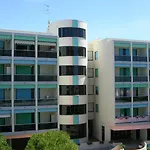 Luxor Apartman *