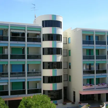 Luxor Apartmán *